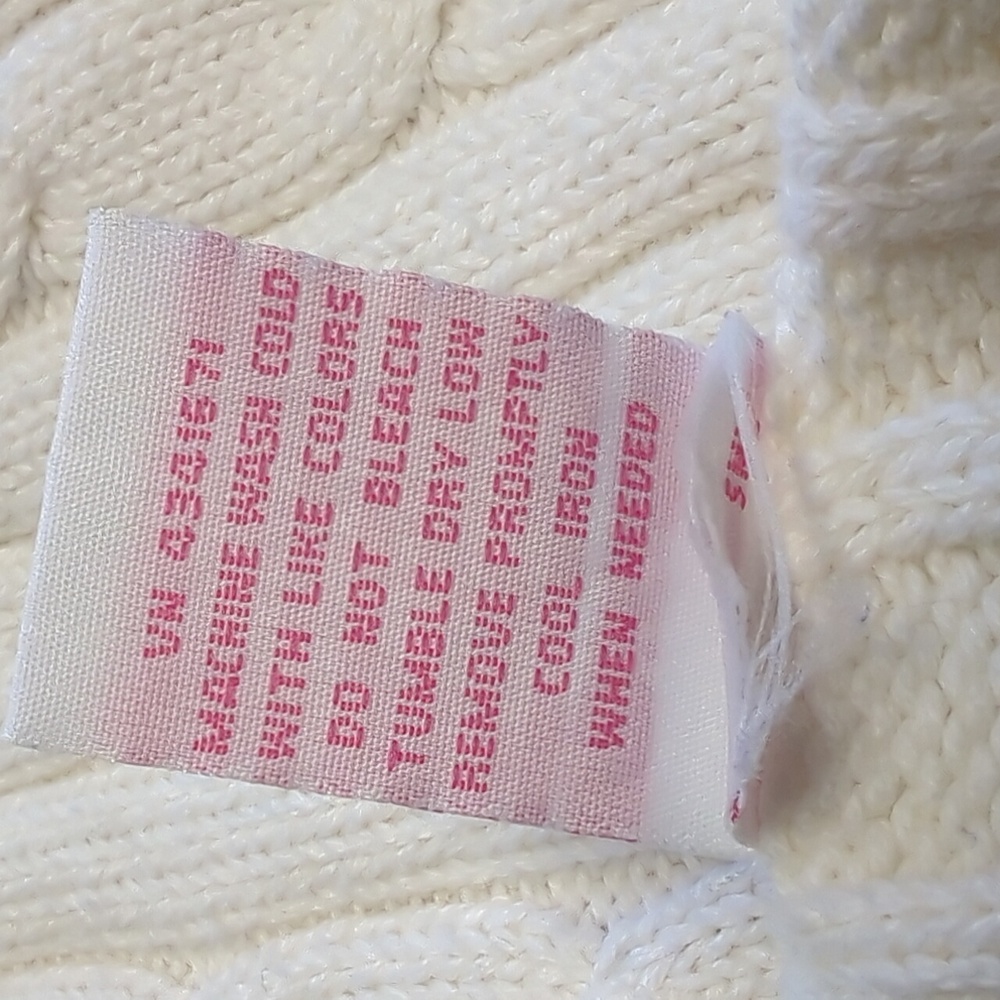 Vintage Cable Knit Sweater - Picture 7 of 7